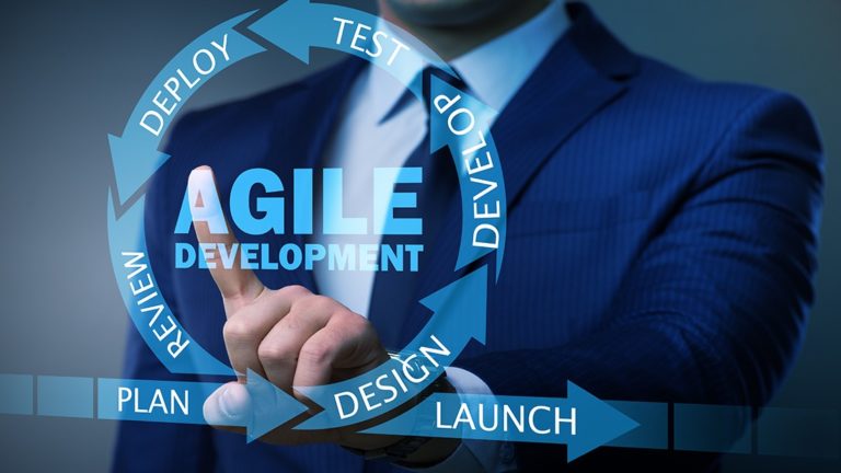 agile project management adalah, pengertian agility, perbedaan agile dan waterfall